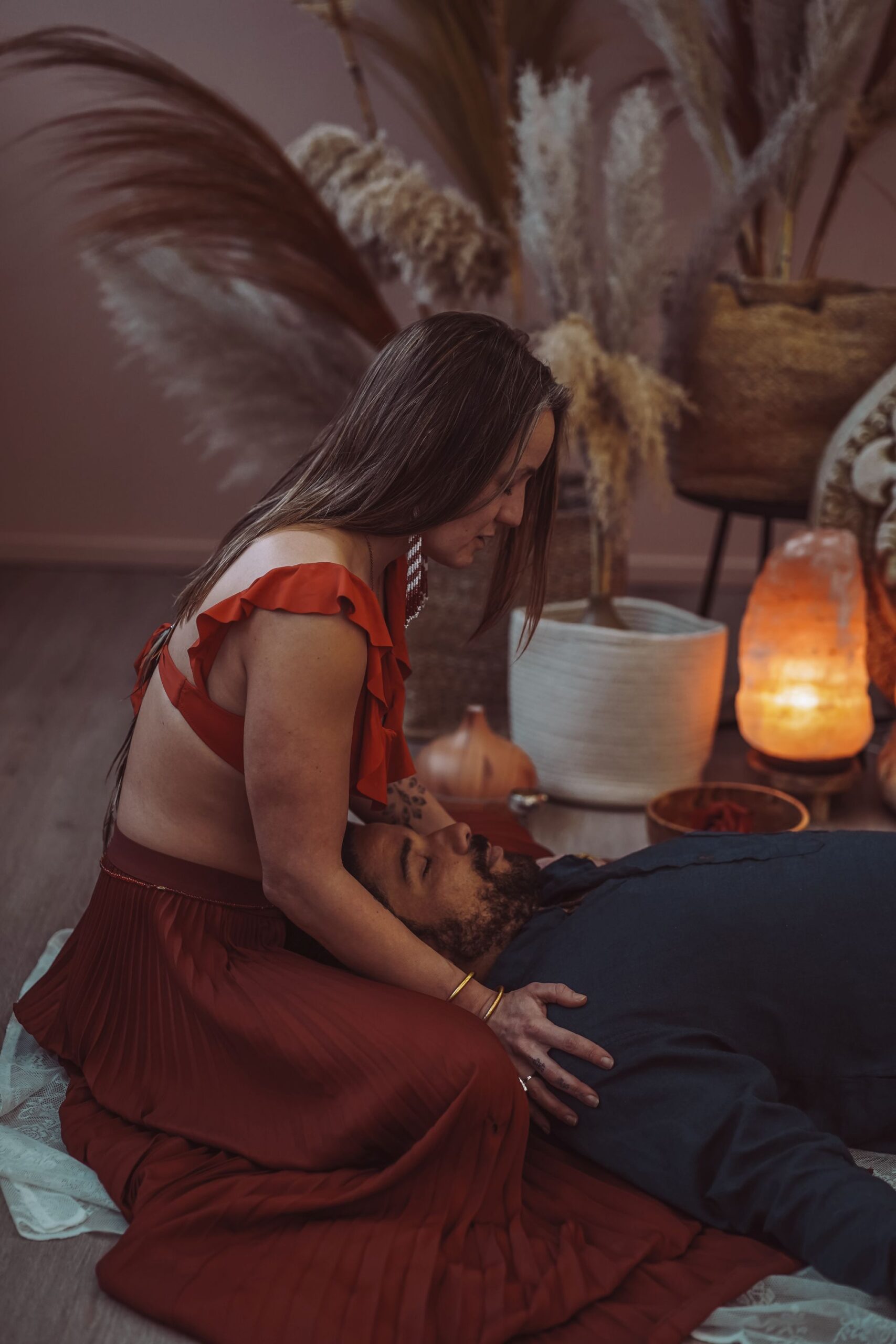 Mizan massagetherapie voor mannen gericht op ontspanning en bewustwording van het bekkengebied